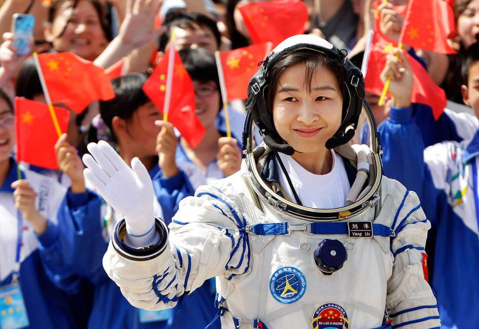 Chinese female astronaut